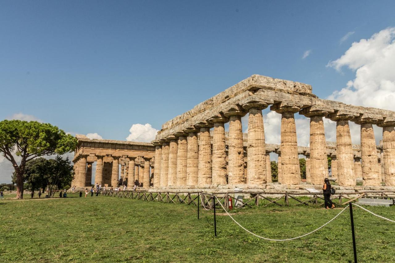 Villa Claudianna Bed & Bike Paestum Exteriör bild